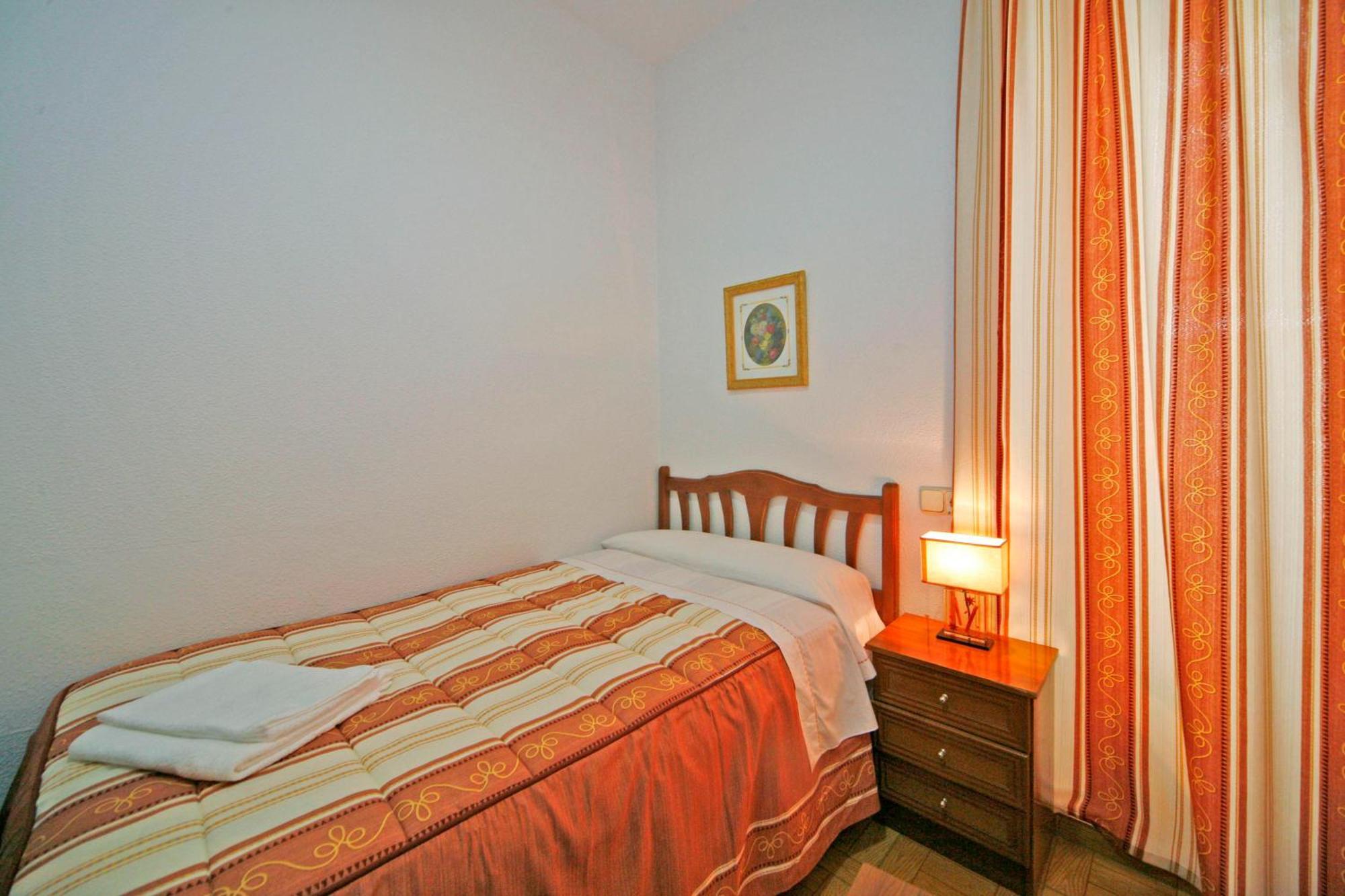 Hostal San Antonio Madrid Eksteriør bilde
