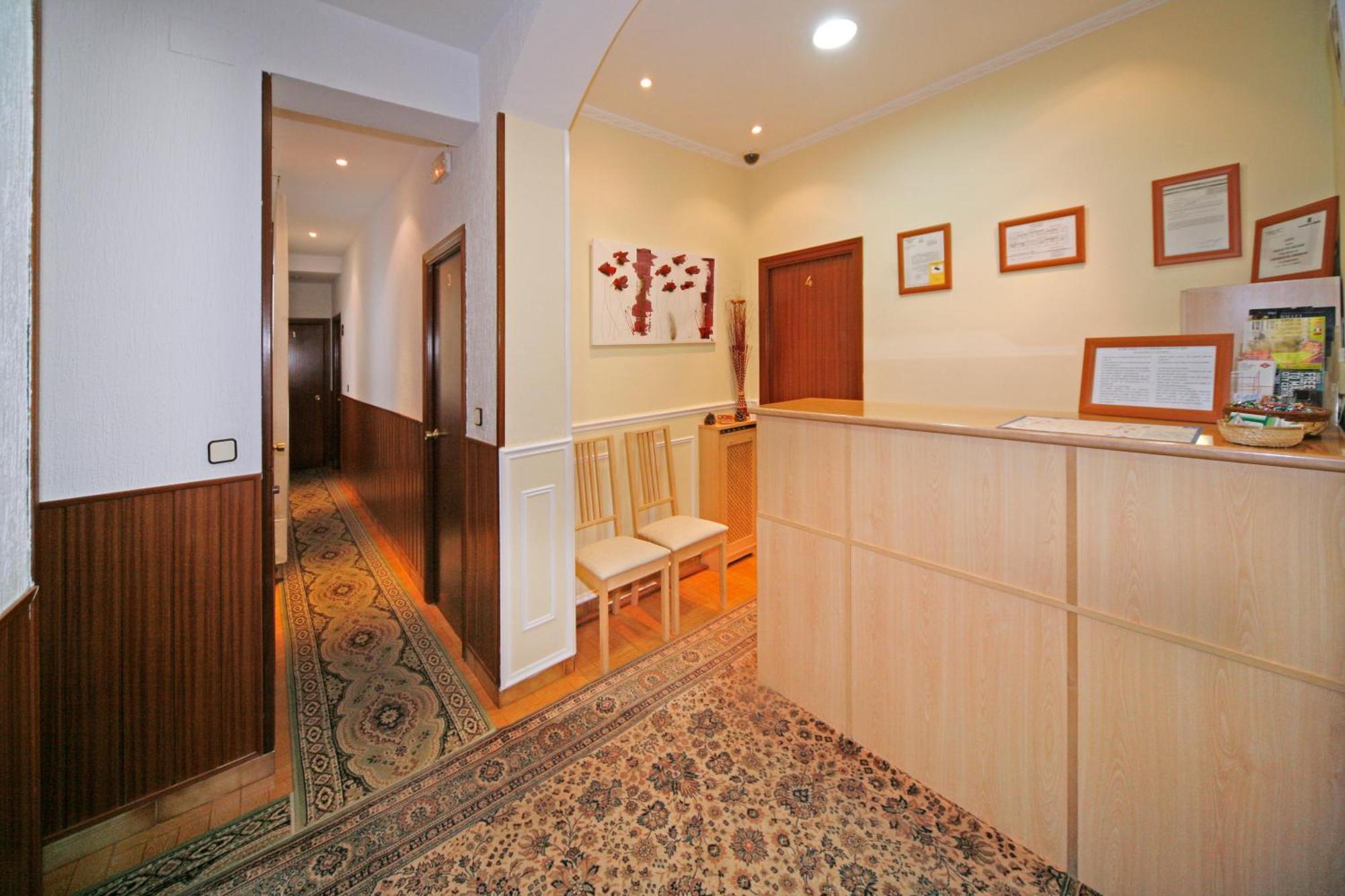 Hostal San Antonio Madrid Eksteriør bilde
