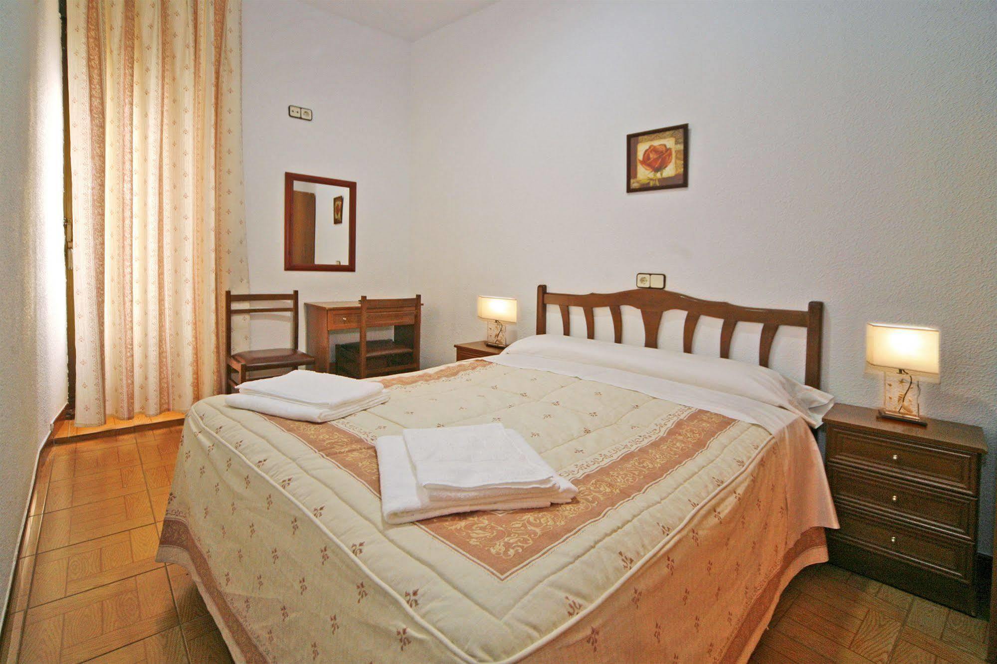 Hostal San Antonio Madrid Eksteriør bilde