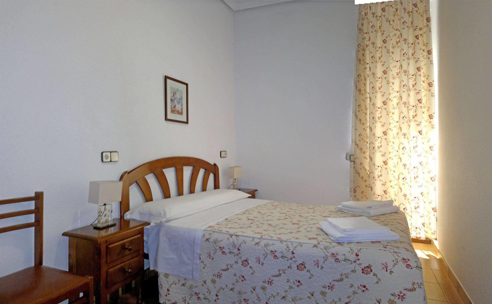 Hostal San Antonio Madrid Eksteriør bilde